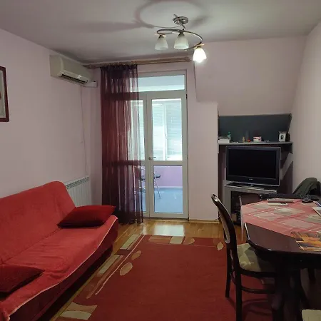 Apartmanhotel Spring Nebula *